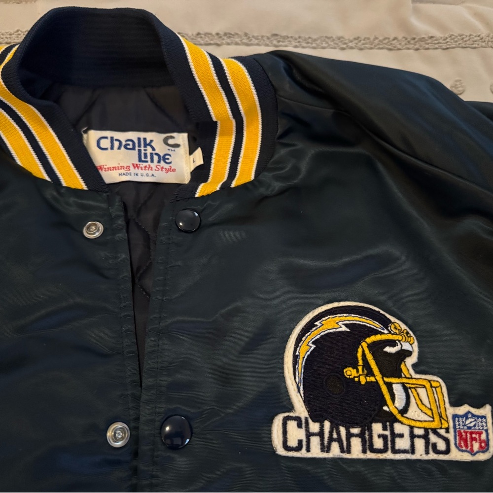 Vintage Chargers jacket. Chalk Line 1980’s size large. Great condition.